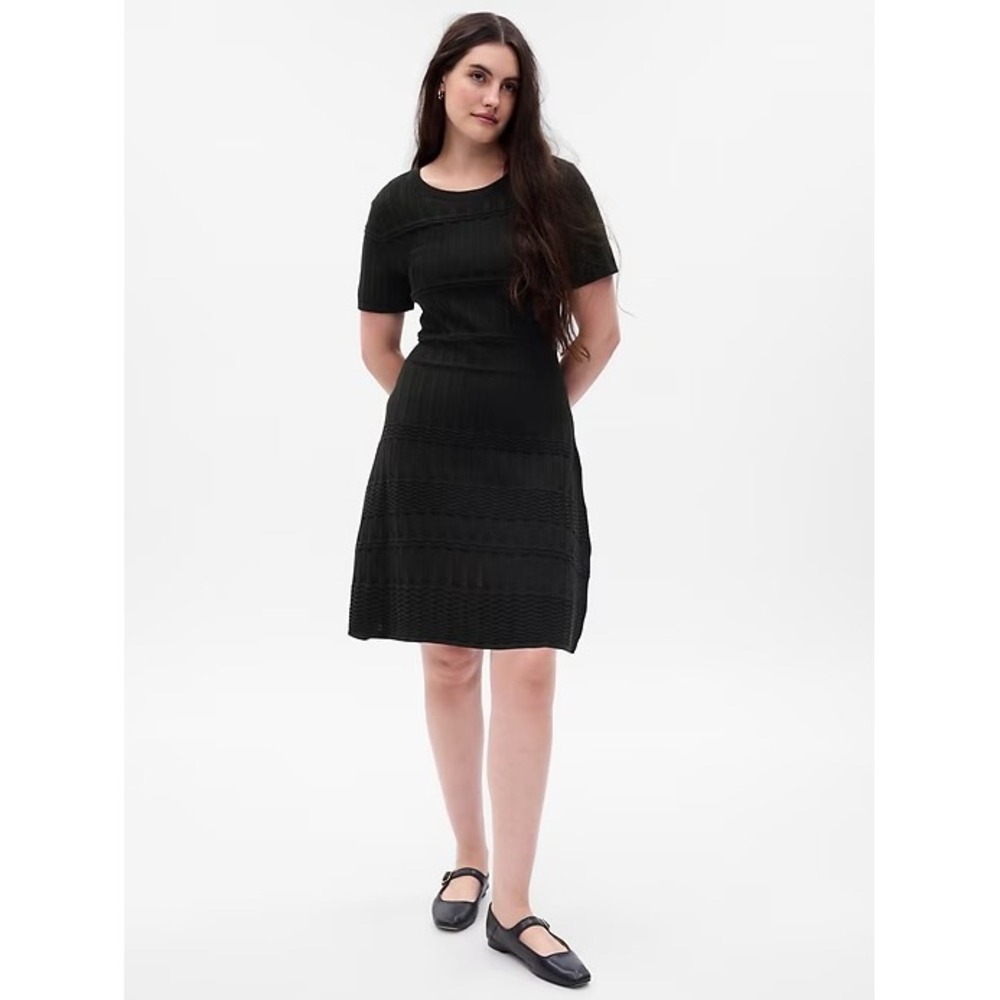 Gap Pointelle Mini Sweater Dress Black Short Sleeve Knit Crew Neck Small NWT